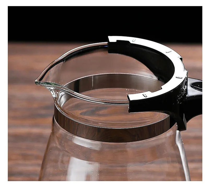 transparent glass teapot brewing tea